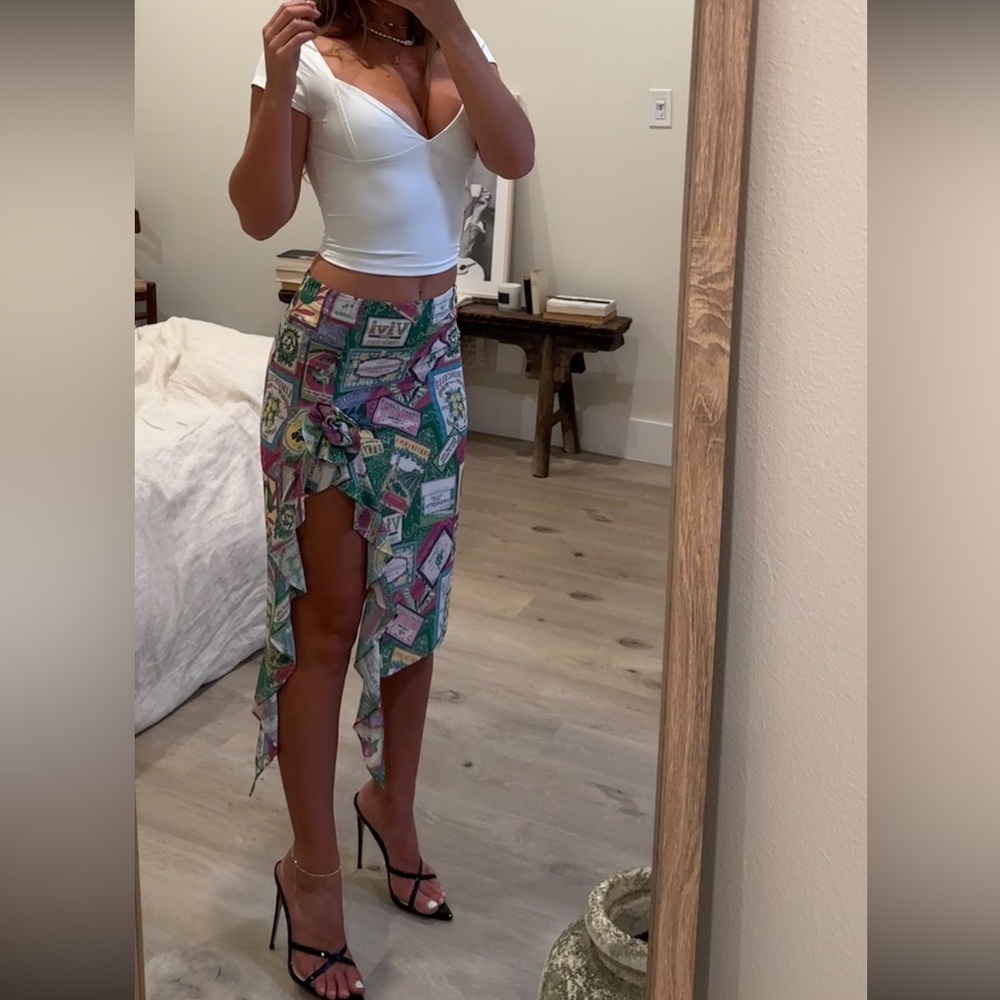 LPA ruffle skirt